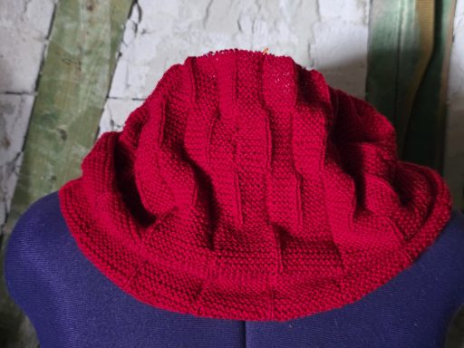 Kesshou Cowl